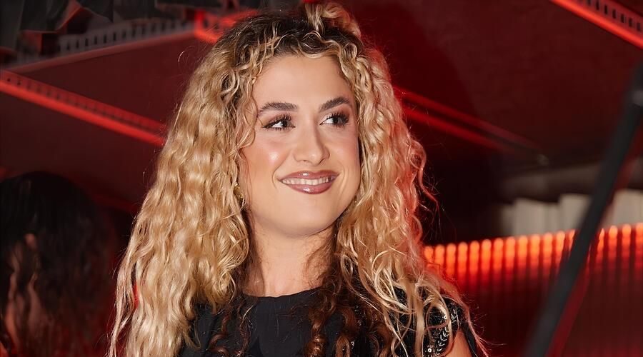 Η Αντιγόνη (Antigoni Buxton) είναι η τραγουδίστρια που θα εκπροσωπήσει την Κύπρο φέτος στον διαγωνισμού τραγουδιού