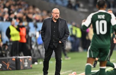 Μπενίτεθ: «Μόνο συγχαρητήρια μπορώ να δώσω στους παίκτες μου»