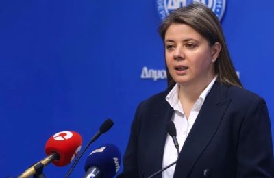 «Για να είμαστε ειλικρινείς και ίσιοι, θέμα υπάρχει», ανέφερε η Χριστιάνα Ερωτοκρίτου σε σχέση με την πολυσυζητημένη πτυχή που αφορά τις εισφορές προς τον Φορέα Κοινωνικής Στήριξης