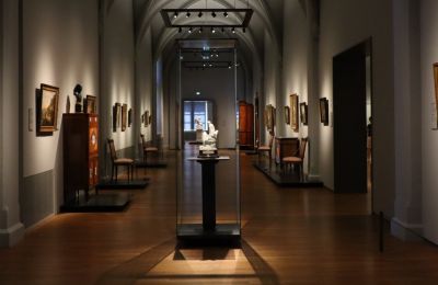 Αποφασισμένη να φέρει εις πέρας τον εκσυγχρονισμό του μουσείου