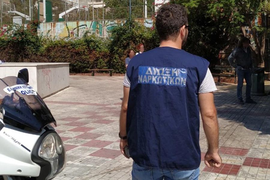 Μαθητής 13 ετών κατέρρευσε στο σχολείο μετά από χρήση κάνναβης