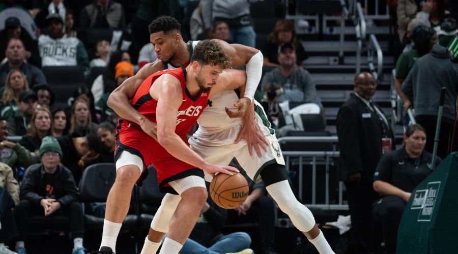 Ντουράντ και Σενγκούν πλήγωσαν τους Μπακς παρά την 37άρα του Γιάννη