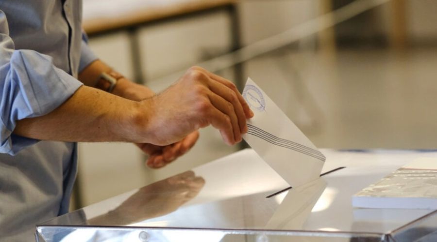 Στο μητρώο των πολιτικών κομμάτων είναι εγγεγραμμένες και ενεργές 25 οντότητες ενώ αναμένεται, βάσει εξαγγελιών, να προστεθούν τουλάχιστον άλλες δύο