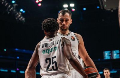 Φρέναρε τον Ερυθρό Αστέρα η καυτή Dubai BC