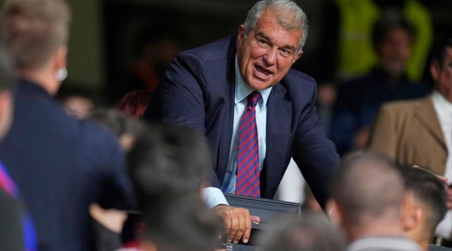 Ο Λαπόρτα ξέκοψε τη συζήτηση για επιστροφή Μέσι