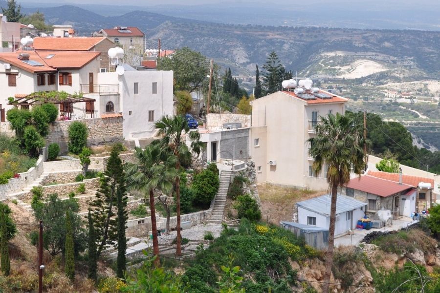 Ήχησαν οι σειρήνες στο Πισσούρι από το κτύπημα του Εγκέλαδου