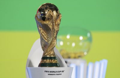 Τελευταία ευκαιρία για Σερβία, κλειδώνουν Γαλλία και Πορτογαλία