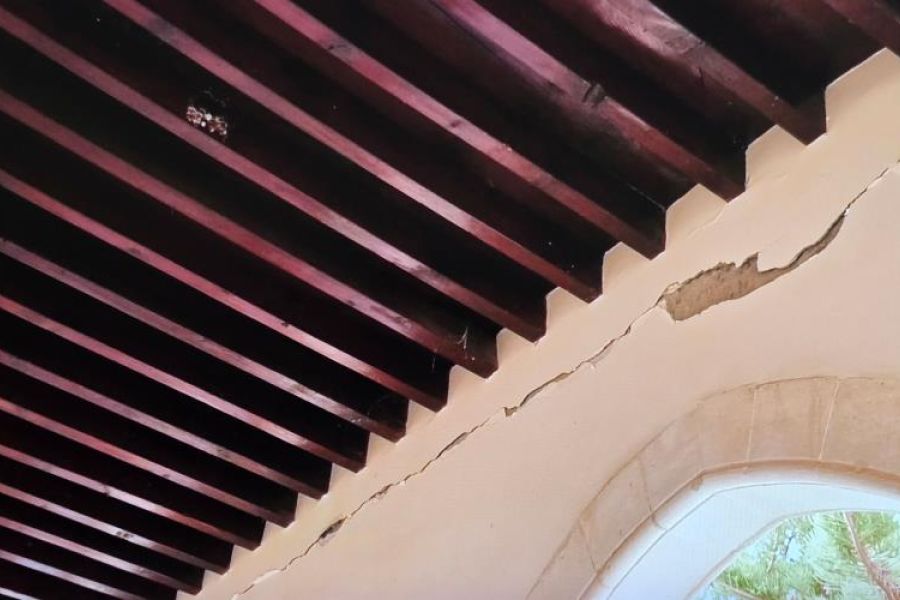 Σοβαρές ζημιές στη Μονή Παναγίας Χρυσορρογιάτισσας λόγω σεισμού