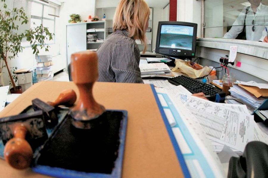 Πράσινο Βουλής για τηλεργασία στο δημόσιο