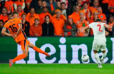 Τσεκάρει το εισιτήριο η Κροατία, τελικός για Πολωνούς και Ολλανδούς