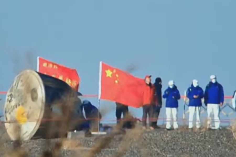 Επέστρεψαν στη Γη οι 3 Κινέζοι αστροναύτες- Εγκλωβίστηκαν στο Διάστημα