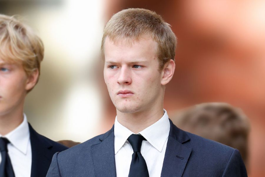 Ο πιο περιζήτητος εργένης της Βρετανίας είναι μόλις 18 ετών