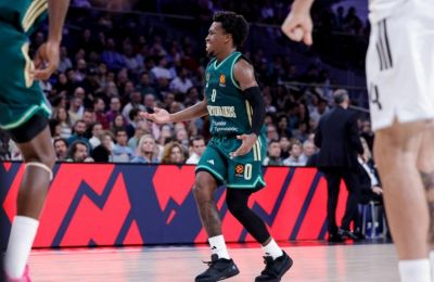 «Με κοροϊδεύουν που είμαι καλός συμπαίκτης»