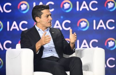 «Η ΕΕ ξέρει πολύ καλά να μιλά 24/7 για τη Γάζα αλλά δεν είπε τίποτε για τους Δρούζους, τους Αλαουίτες και την επιθετικότητα της Τουρκίας εναντίον Κύπρου, Ελλάδας και Κούρδων», δήλωσε ο Αμικάι Σίκλι