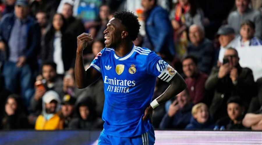 Θέλει να κάνει την… τέλεια κλοπή με ελεύθερο Βινίσιους η Παρί!