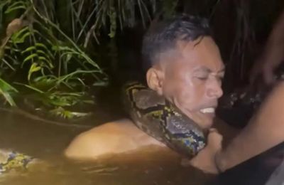 Στο τέλος...φωτογραφήθηκαν μαζί του