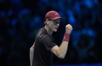 Άνετη πρόκριση του Σίνερ στον τελικό του ATP Finals 