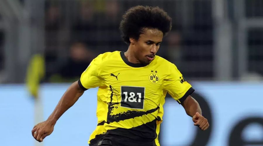 Όπλο ηλεκτροσόκ και σιδερογροθιές!