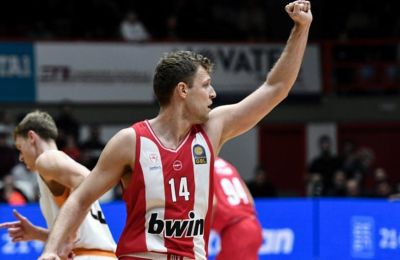 Έκανε χαλαρή εκδρομή στην Πάτρα ο Ολυμπιακός