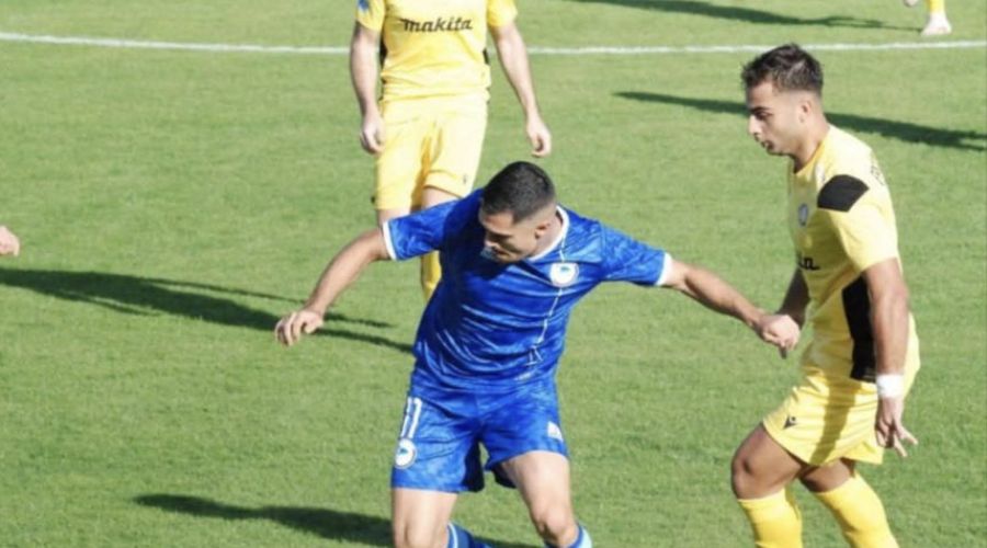 Ελκύει τα βλέμματα ο Χριστοδούλου 