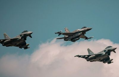 Η Πολωνία απογειώνει εσπευσμένα μαχητικά εν μέσω πληγμάτων της Ρωσίας 