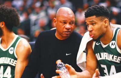 Ρίβερς για Αντετοκούνμπο: «Περίμενα χειρότερο τον τραυματισμό του»