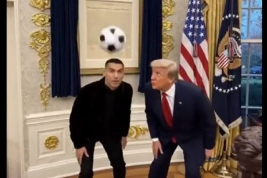 Ο Τραμπ παίζει μπάλα, μέσω ΑΙ, με τον Ρονάλντο (ΒΙΝΤΕΟ)