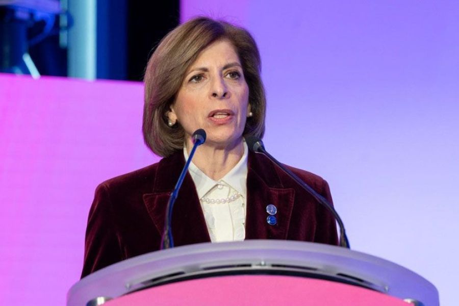 Στέλλα Κυριακίδου: Δημόσια παρέμβαση για αντιπαράθεση Δίπλαρου-ΟΣΑΚ