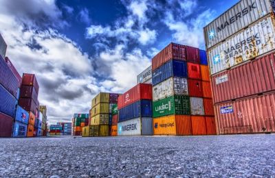 Το χαλούμι αλλά και οι κυπριακές πατάτες είναι τα κυπριακά τρόφιμα που αγαπούν να αγοράζουν οι ξένοι