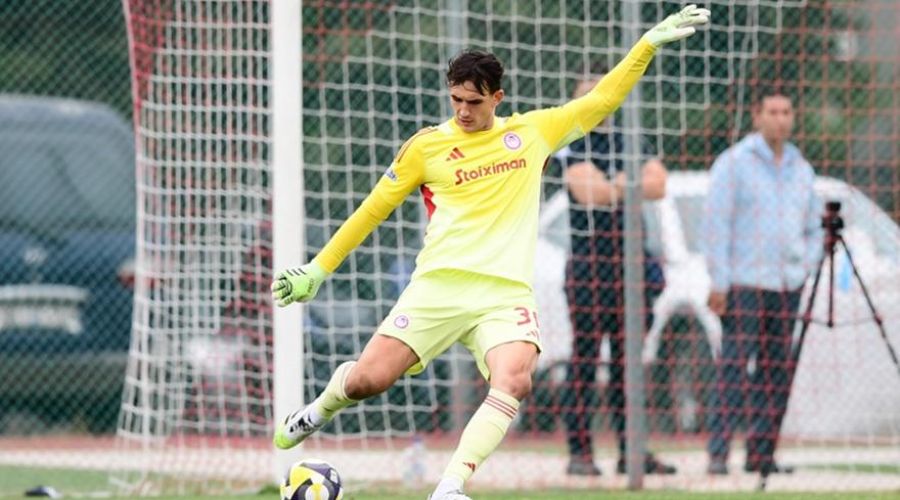 Αίτημα αλλαγής τερματοφύλακα από τον Ολυμπιακό στην UEFA