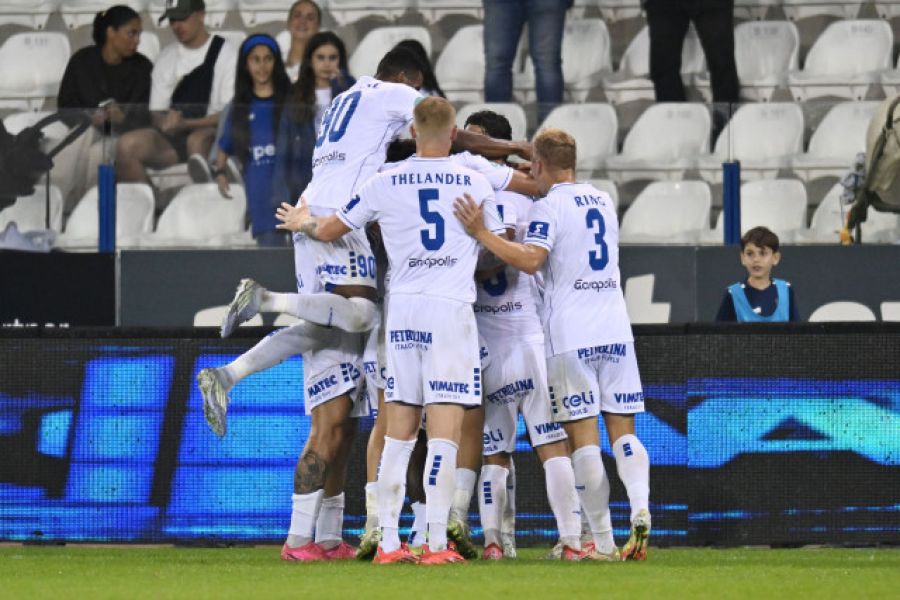 Τρίποντο για τα «περιστέρια» με ήρωα τον Ποντικό (vid)