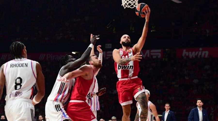 Νίκησε την Παρί και συνεχίζει δυναμικά ο Ολυμπιακός