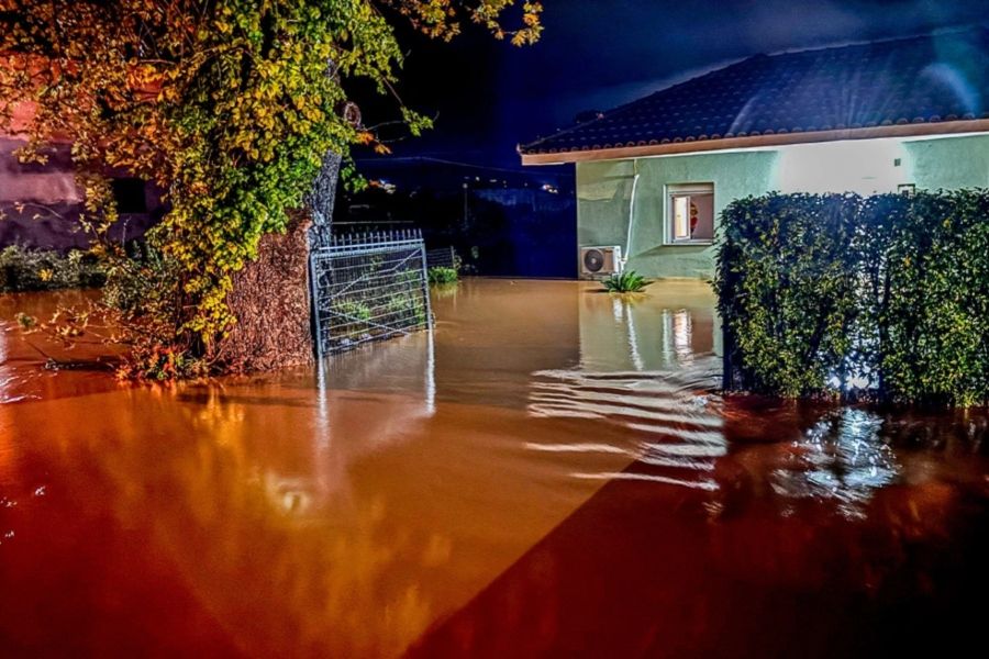 Πλημμύρες, κατολισθήσεις, απεγκλωβισμοί και πρωτοφανή ύψη βροχής