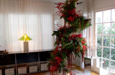 Δύο interior designers μάς προτείνουν μοντέρνα ντεκόρ για τις γιορτές