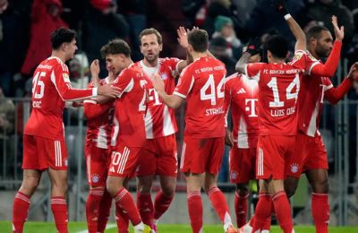 Επέστρεψε από το 0-2 και ξέσπασε με εξάρα στη Φράιμπουργκ η Μπάγερν!