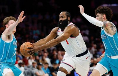 Επιβλητική νίκη με σόου Χάρντεν για τους Κλίπερς