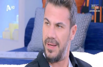 Συγκινεί ο Άκης Πετρετζίκης 