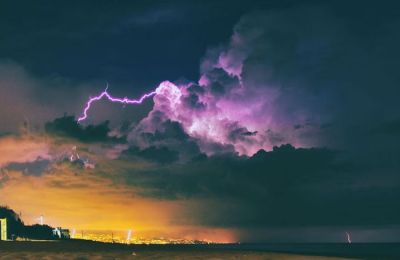 Χαλάει ο καιρός - Έρχονται βροχές, καταιγίδες και χαλάζι 