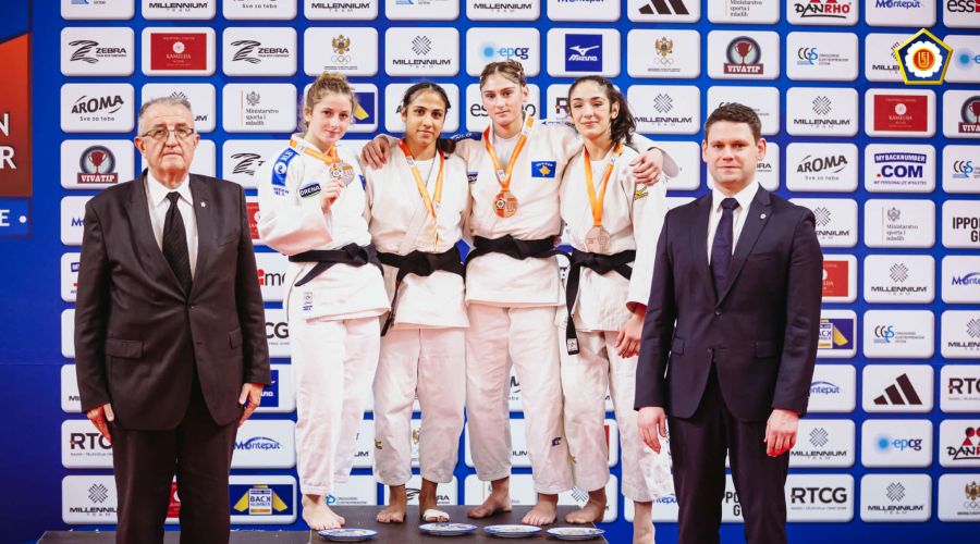 Απίστευτα πράγματα η Αζινού στο τζούντο!!