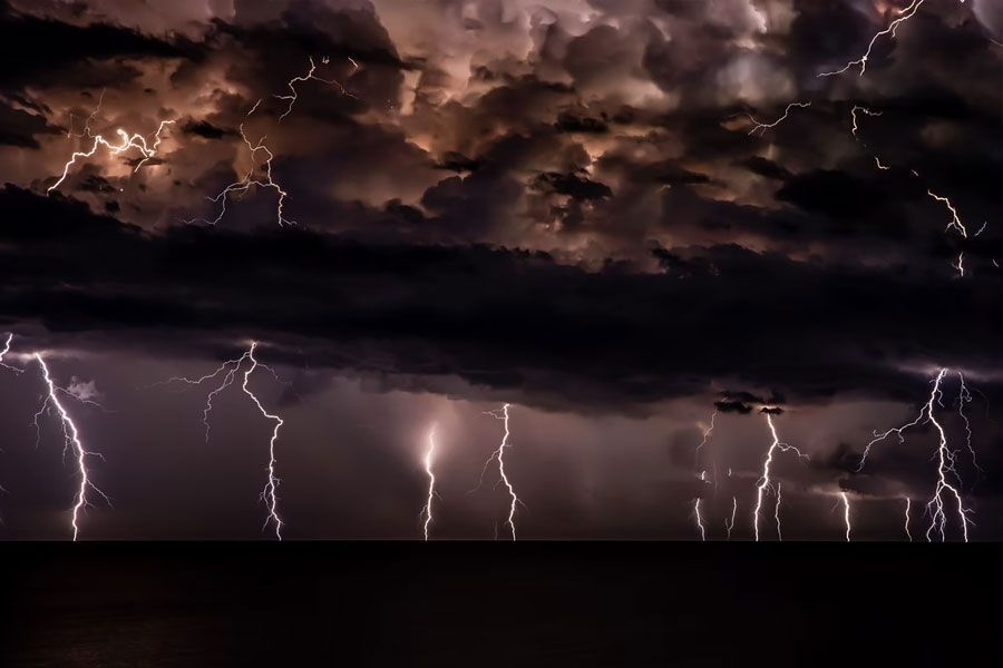 Κίτρινη προειδοποίηση για ισχυρές καταιγίδες και χαλάζι