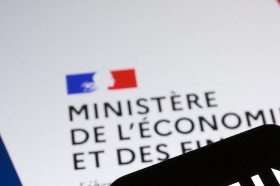 Συνεχίζεται η κόντρα Γαλλίας – Shein: Το «πάγωμα» της λειτουργίας του