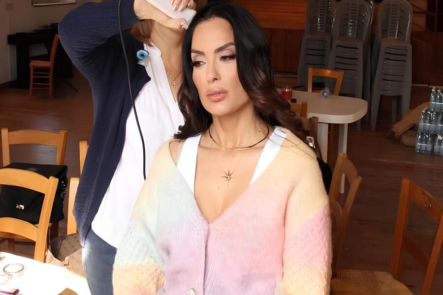 Εξέλιξη της τελευταίας στιγμής! Επιστρέφει στο ΡΙΚ η Ελπίδα Ιακωβίδου!