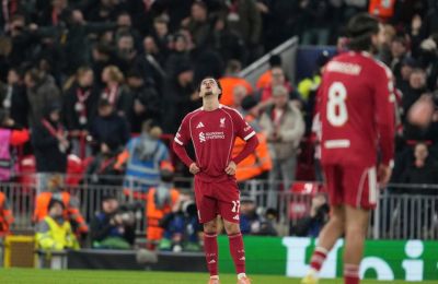 Τζόουνς: «Αυτή τη στιγμή βρισκόμαστε στα… σκ@τ@»