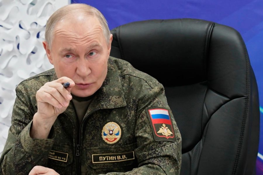 Σκληρό πόκερ παίζει ο Πούτιν με το σχέδιο Τραμπ για την Ουκρανία