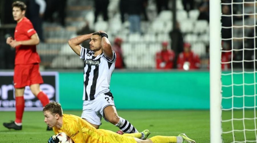 Τσάμπα γκέλα για τον απρόσεκτο ΠΑΟΚ!