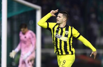 Έγραψε ιστορία με το χατ τρικ ο Γιόβιτς