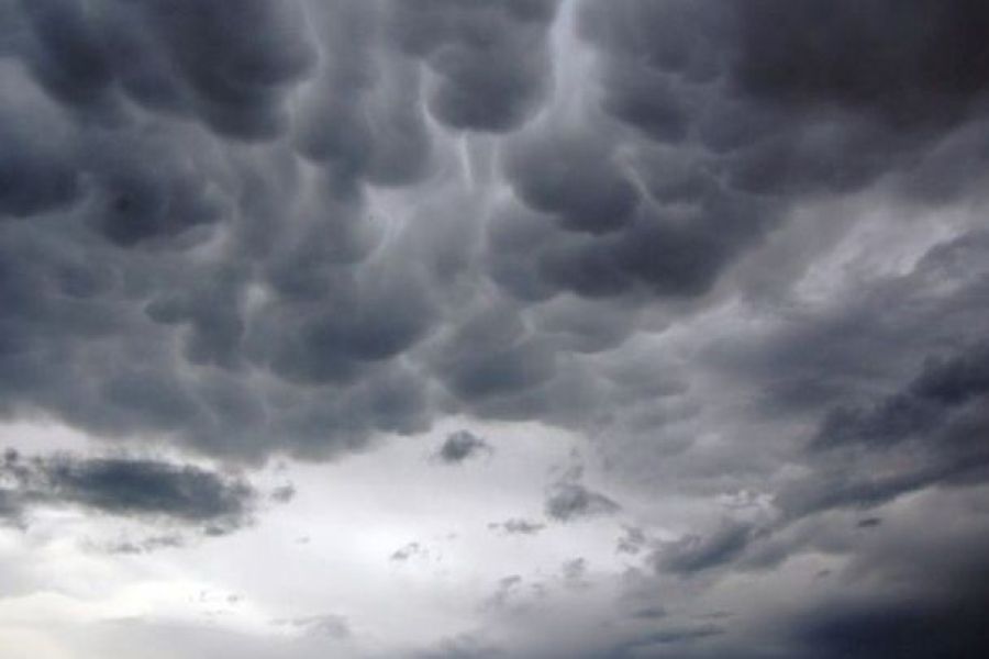 Συννεφιασμένο το σκηνικό του καιρού σήμερα με ενδεχόμενο βροχής