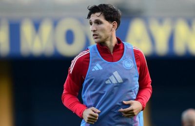 Αγωνία στον Ολυμπιακό για τον τραυματισμό του Ρέτσου