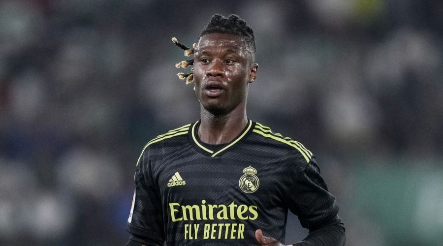 Λίβερπουλ: Έτοιμη να κάνει κίνηση για Καμαβινγκά