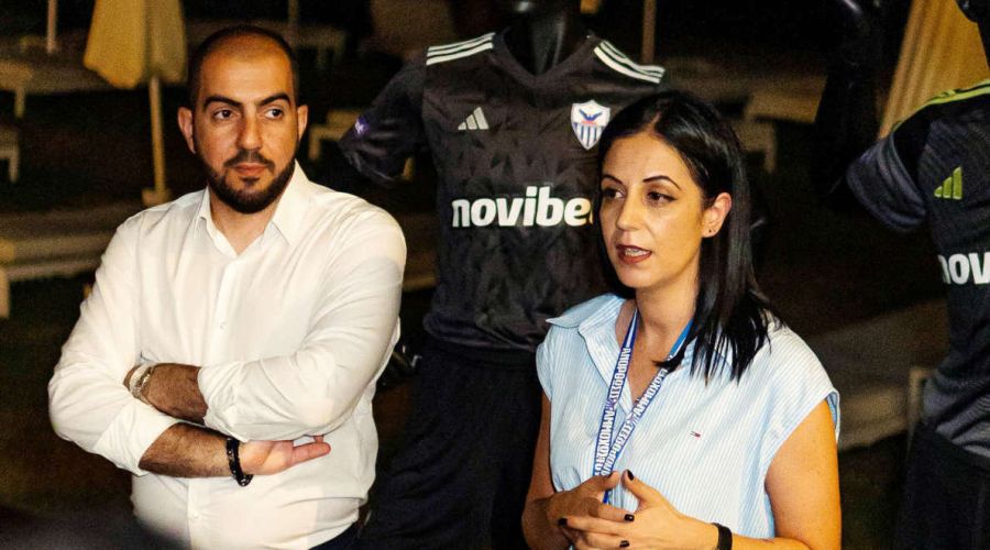 Ανόρθωση: Ενόχληση για Σένσι και Κίκο